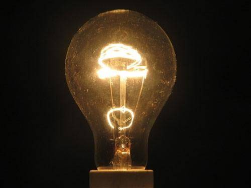 Incandescent light bulb Incandescent light bulb