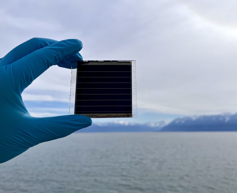 钙钛矿太阳能电池