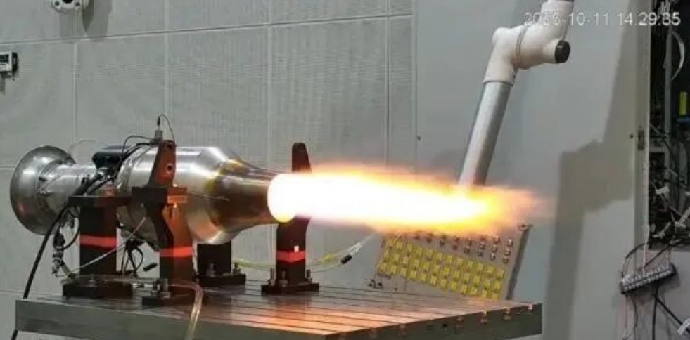 我国多金属3D打印航空发动机整体涡轮叶盘